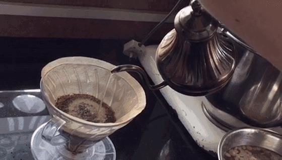 10000 份手冲报告,他用咖啡书写最有情怀的梦 - 知乎