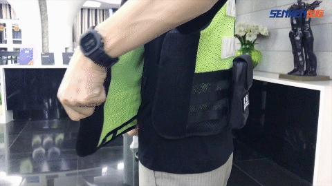 真刀真匕首真人,刺不刺穿?——防刺服暴力穿刺试验! - 知乎