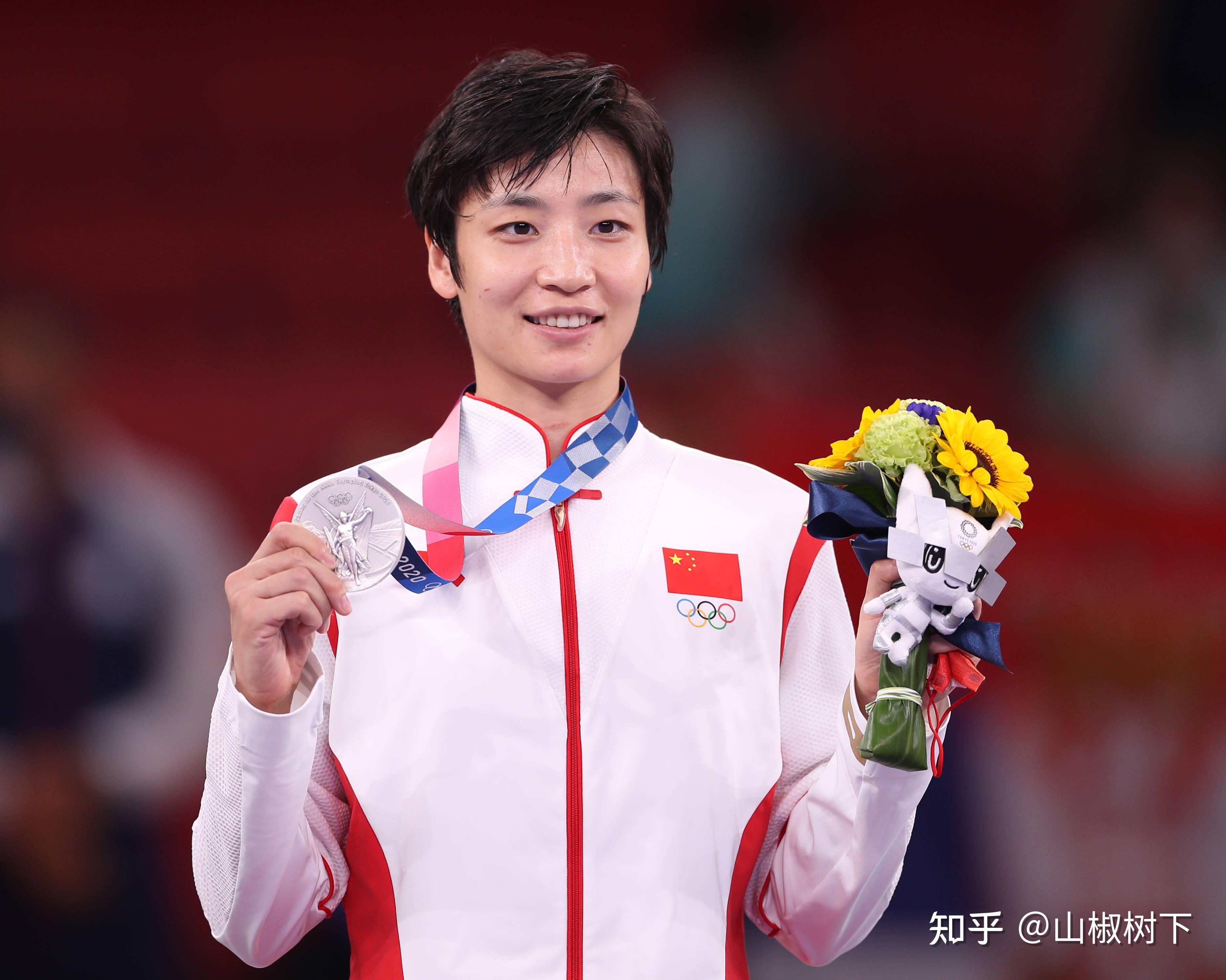 2020东京奥运会中国运动员获奖名单大全祝贺中国队获得88枚奖牌