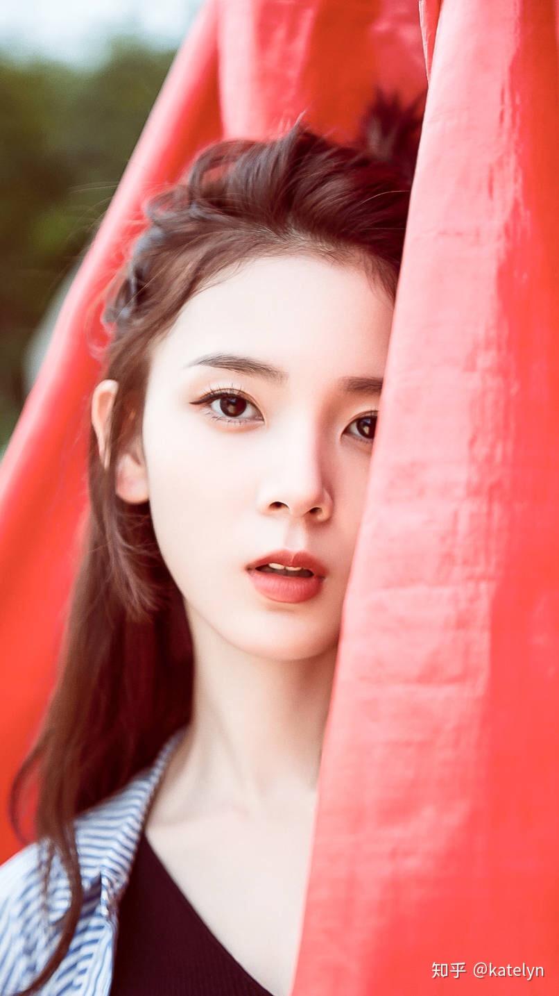 单看脸的话,哪些女明星有小说女主角的逆天颜