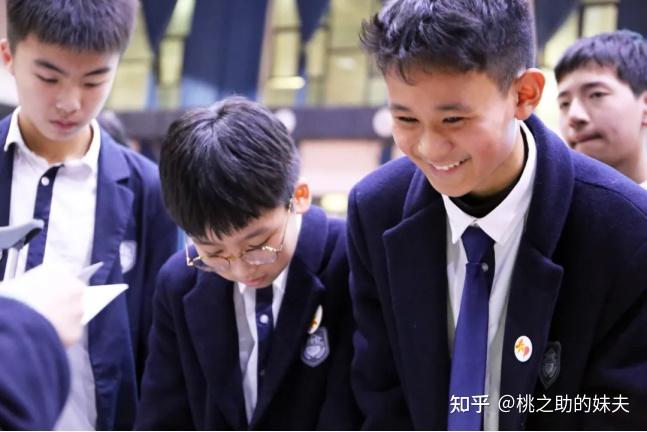 重庆德普外国语学校阅读嘉年华让孩子爱上阅读