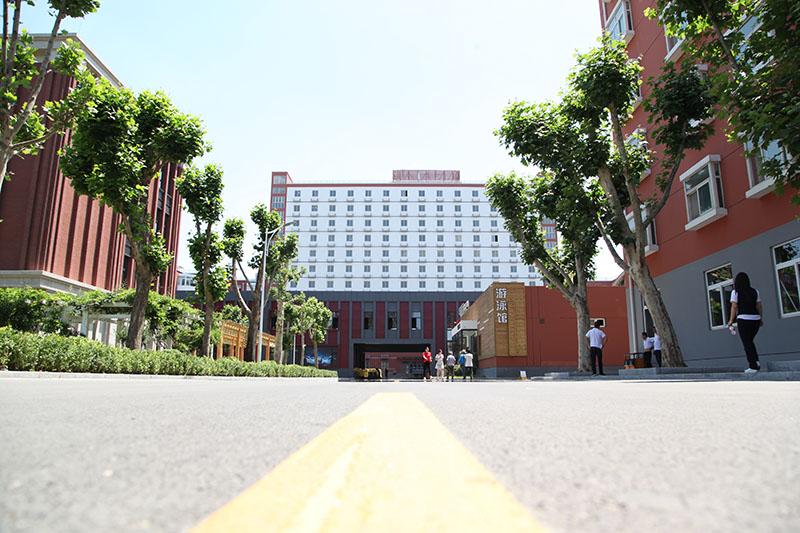 北大青鸟学校