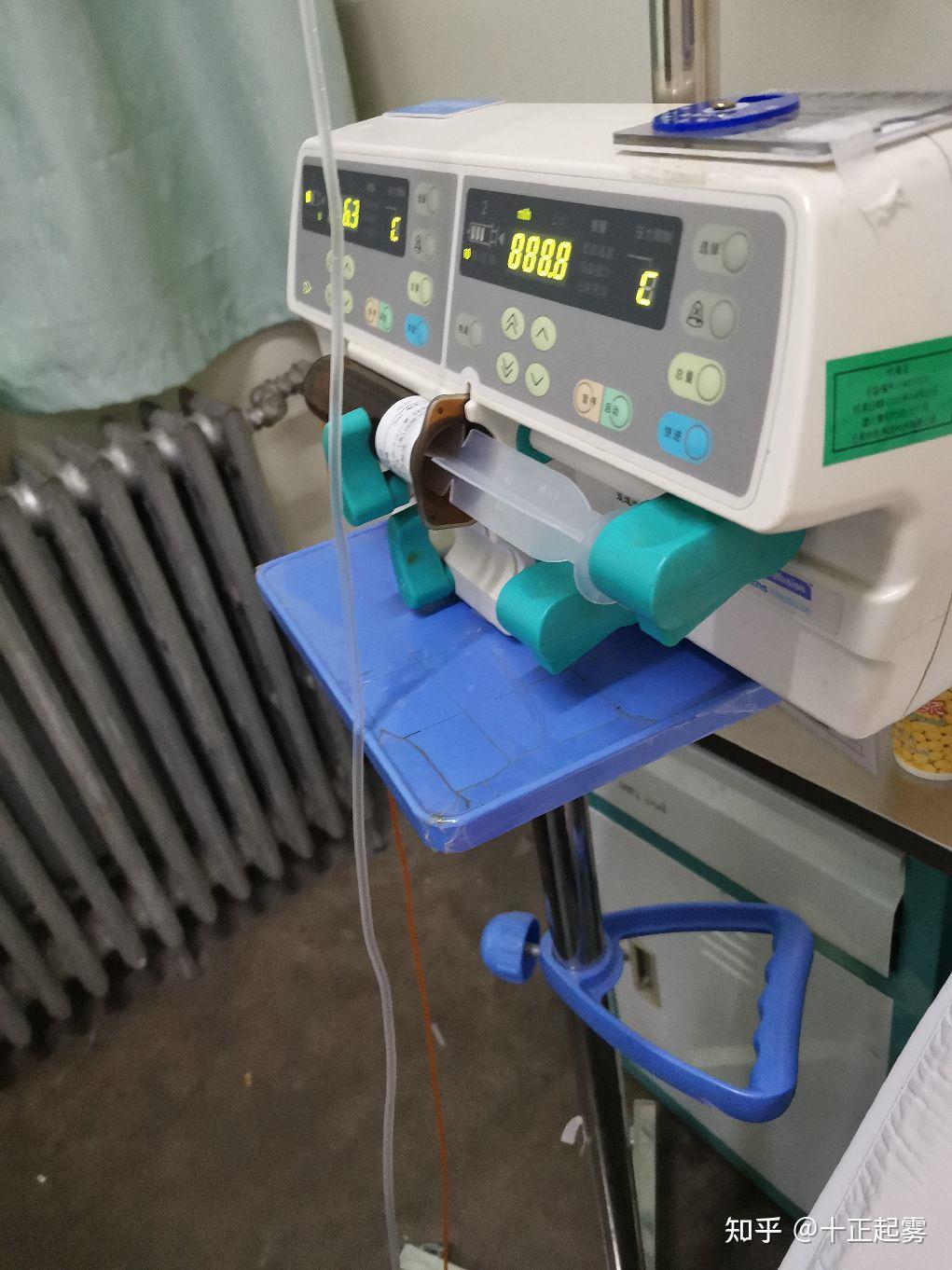 苦逼(25д25; )早晨抽血的化验出来了,目前是肺部发炎感染,空洞