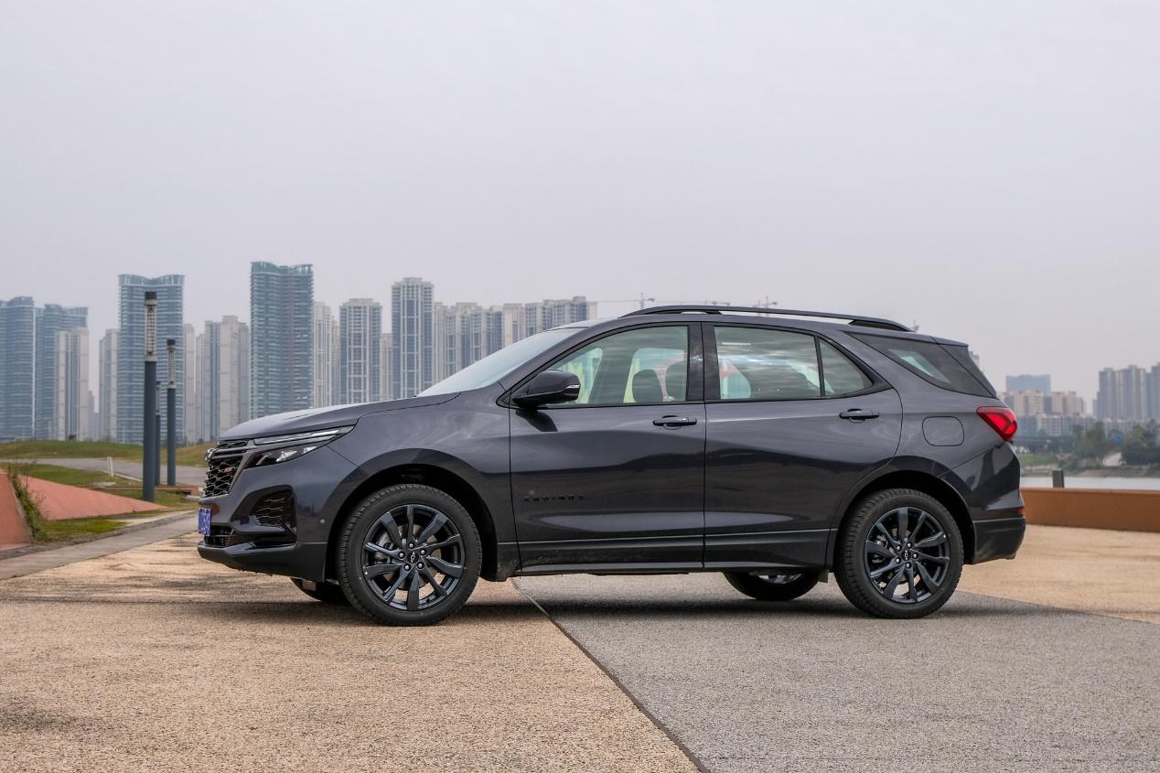 非典型美式suv试驾2021款雪佛兰探界者