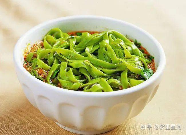 槐叶冷淘:让大诗人杜甫也念念不忘的消夏美食 - 知乎