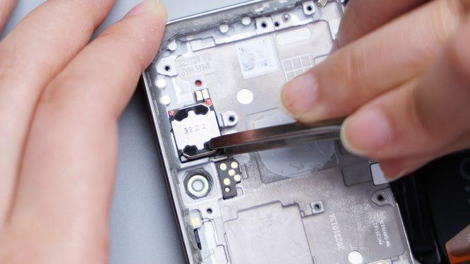 荣耀90gt首发拆解把省钱发挥到极致