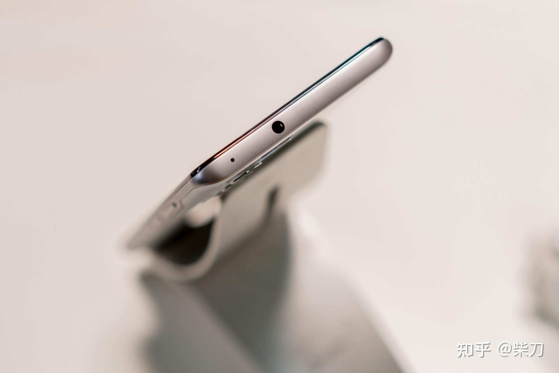 2000元档位高性价比打游戏无敌快乐的iqooneo5se使用体验