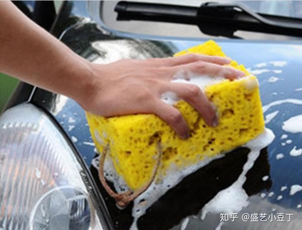 四种简单洗车方法 你经常用哪一种 洗车的步骤和方法 展酷网