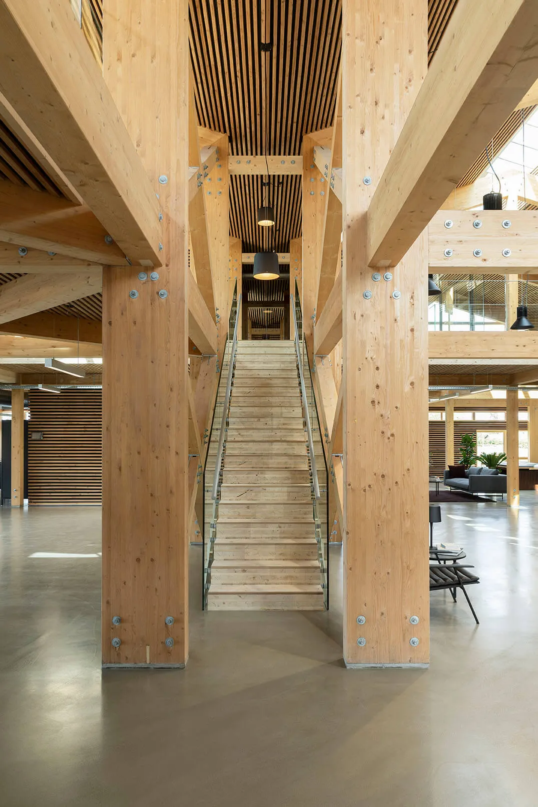 shlproject木构的创想谷仓办公屋framehouse