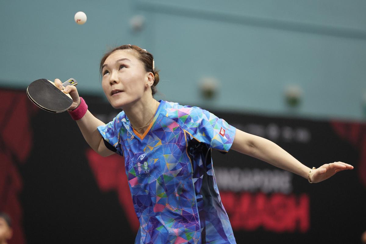 单晓娜爆冷出局梁靖昆险胜卡尔伯格伊藤美诚险胜刘杨子