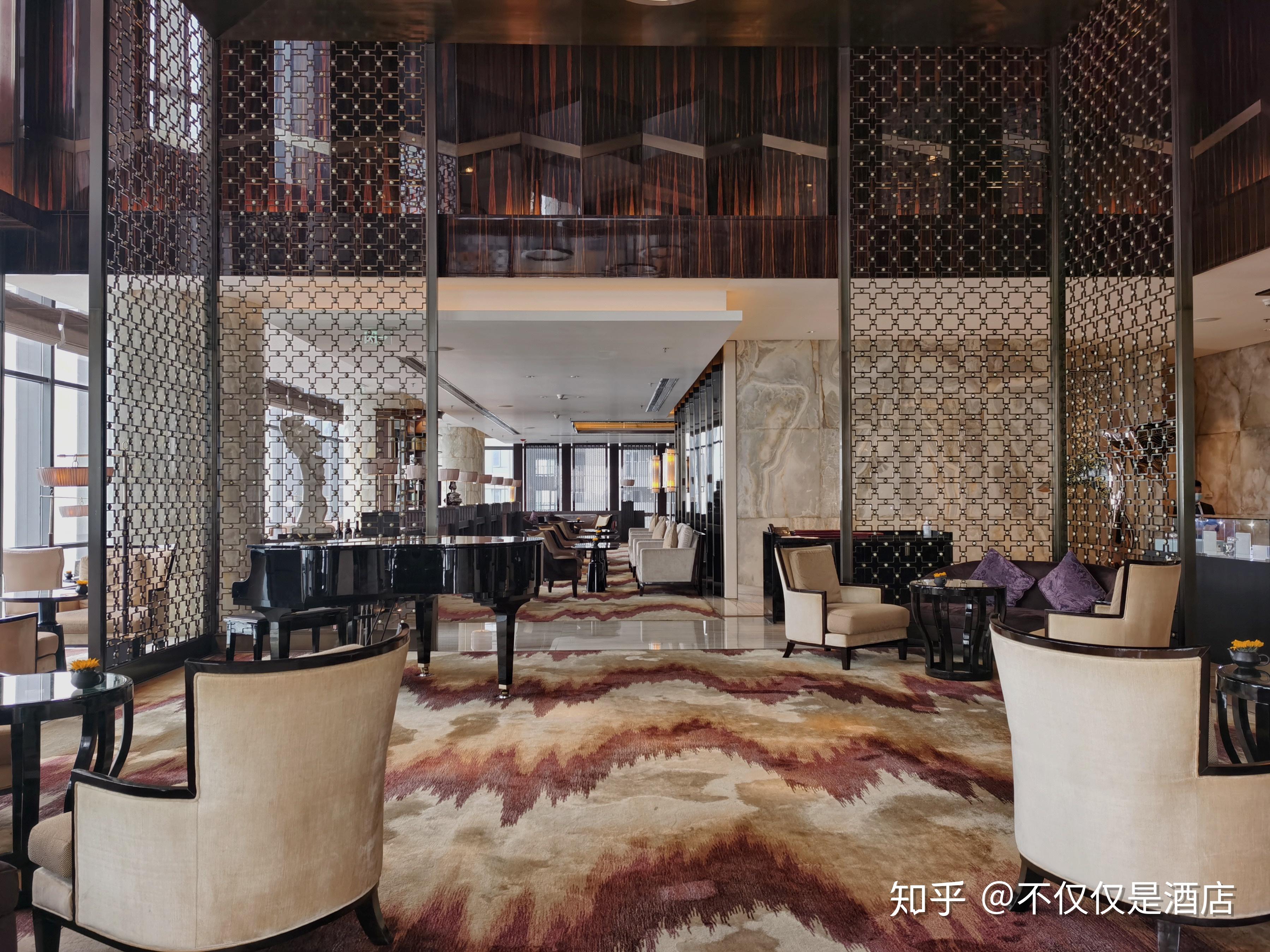 老派奢华成都丽思卡尔顿商务套房行政待遇