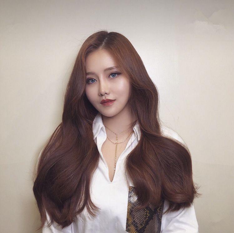 染黄发早过时了2022流行这5种棕发特别是青木棕超显气质