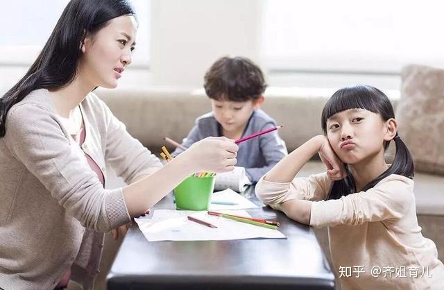 四个孩子的妈妈要努力逛超市 v2-1e76300417504bf81ba632ea7535712d_r.jpg