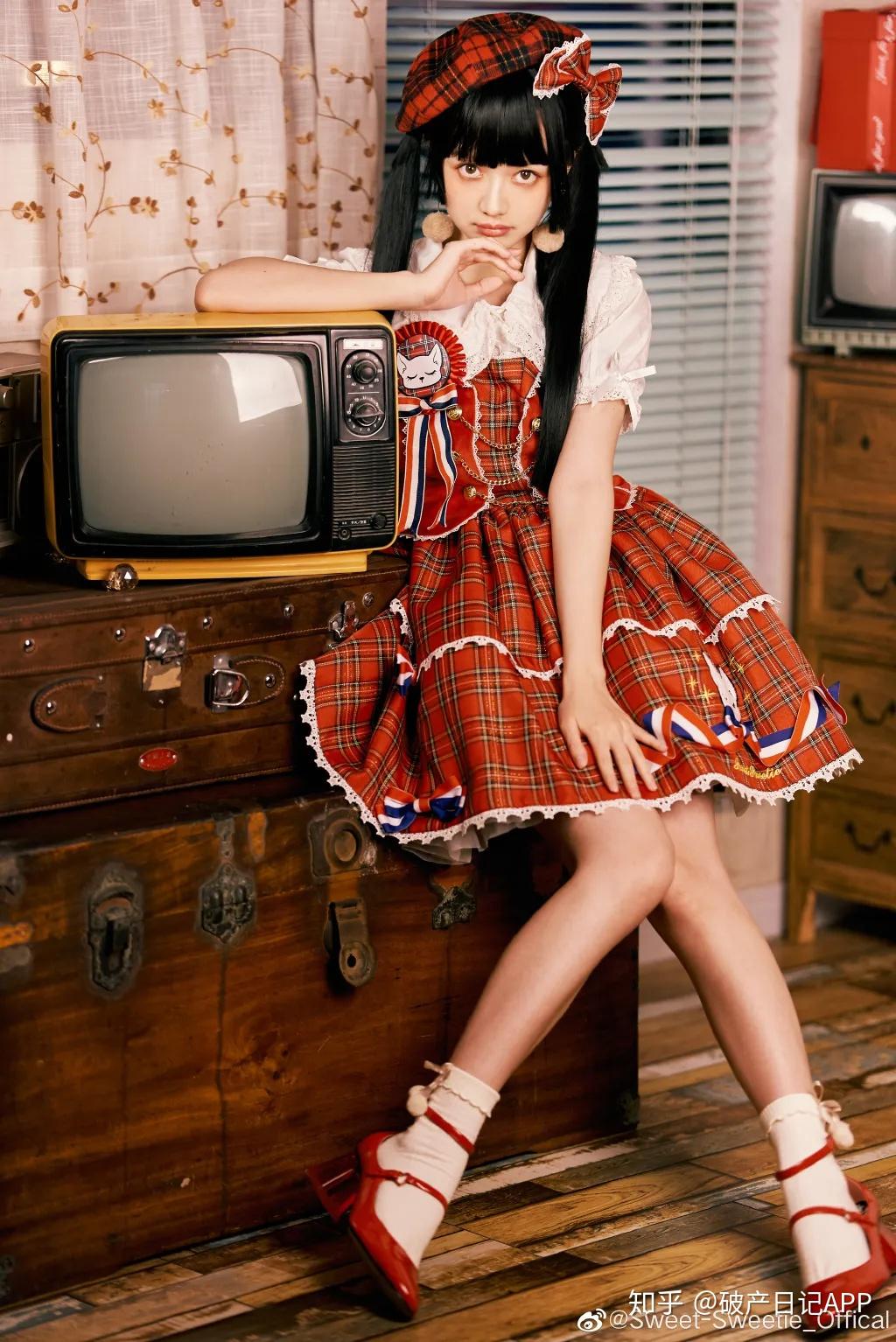 古早风lolita安利合集!那些国牌超甜的纯色小裙子击中你的心!