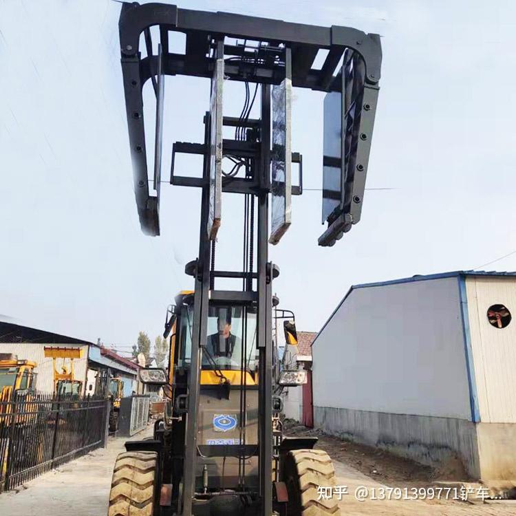 越野叉车新品改装更胜一筹