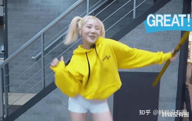 撞脸少女时代泰妍最丑女爱豆jooe晒近照认不出来了