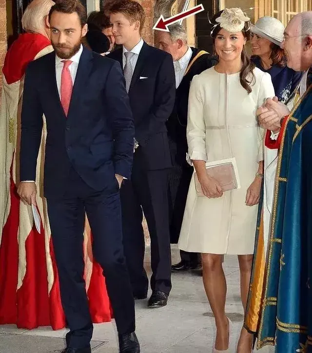 格罗夫纳家族历史悠久,财力雄厚.