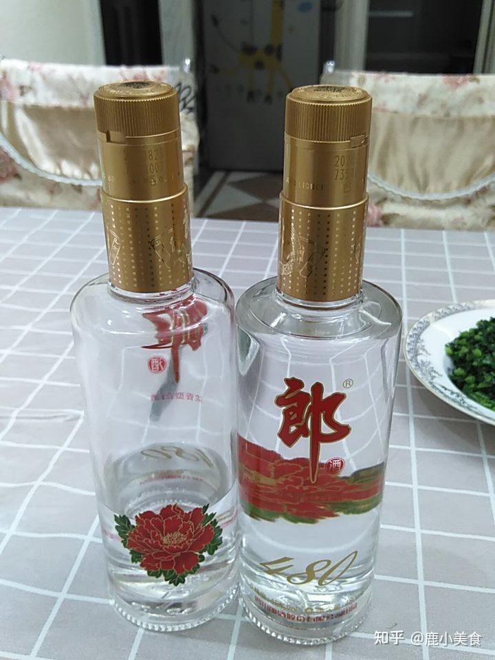 還有釀製濃香型白酒,兼香型白酒的產品,順品郎,就是郎酒應對低端