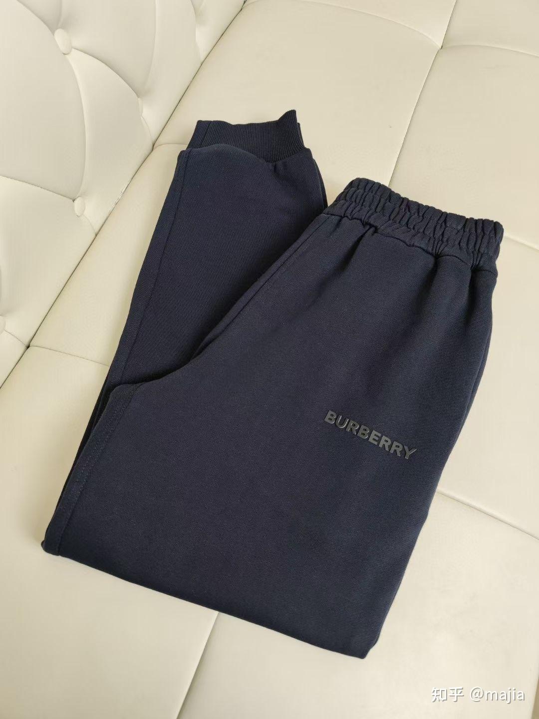 巴宝莉男款棉质卫裤