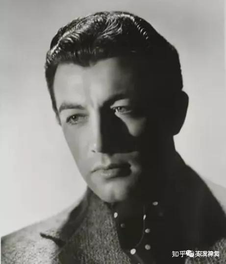 魂断蓝桥男主米高梅的首席美男子罗伯特泰勒