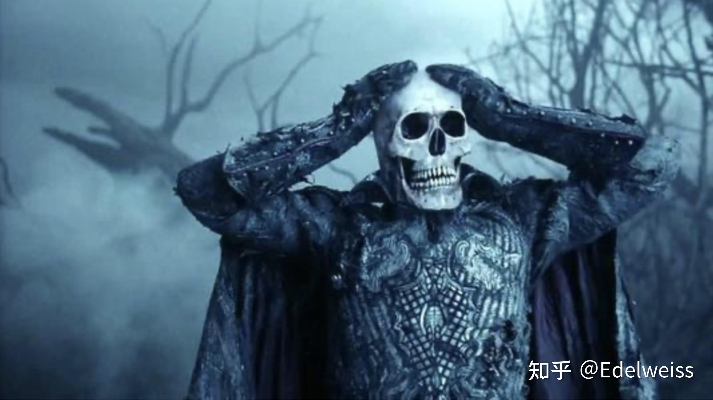 "亡者,殇也相对于鬼怪之类的可怖生物,亡灵无论如何还是要温和许多