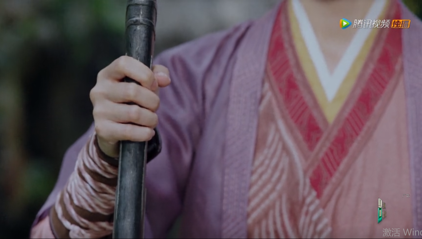 如果说《有翡》还剩一分侠气,那只能在大当家李瑾容身上