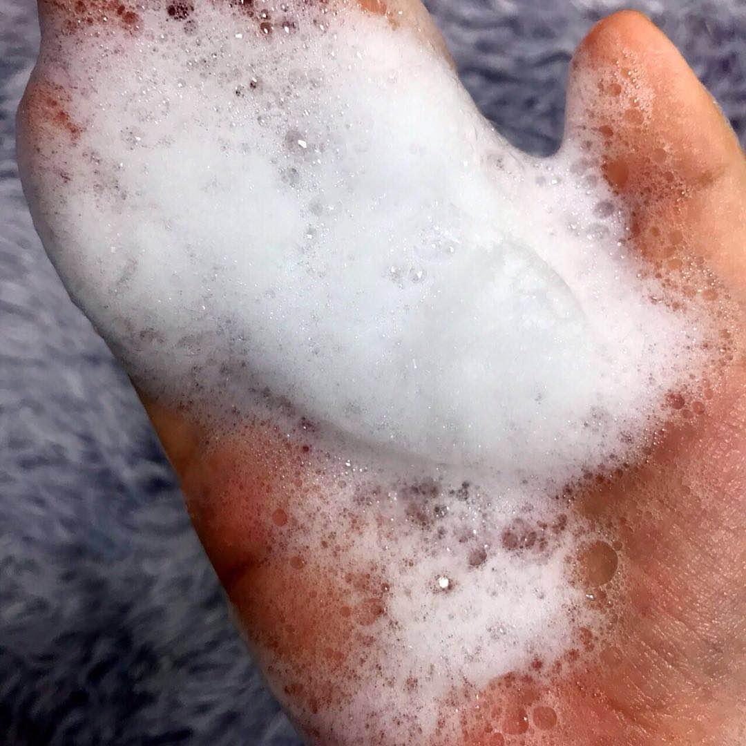 韩国sharmet补水去角质洁面泡沫