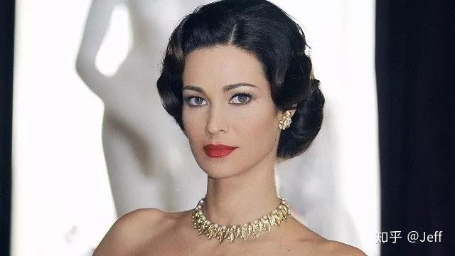 世界最美女人排行前10 v2-1f50efb067285c859566cb2a0a3f34b5_r.jpg