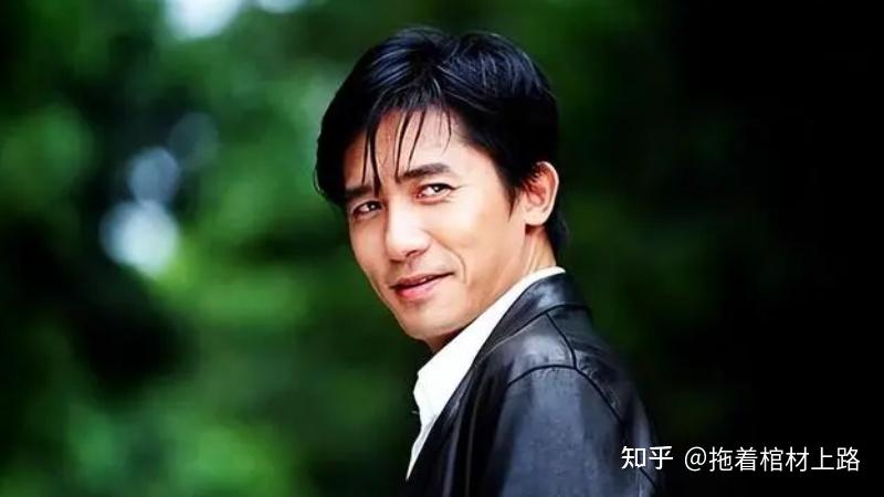 61岁梁朝伟获颁威尼斯电影节终身成就奖,68岁李安为其颁奖 - 知乎