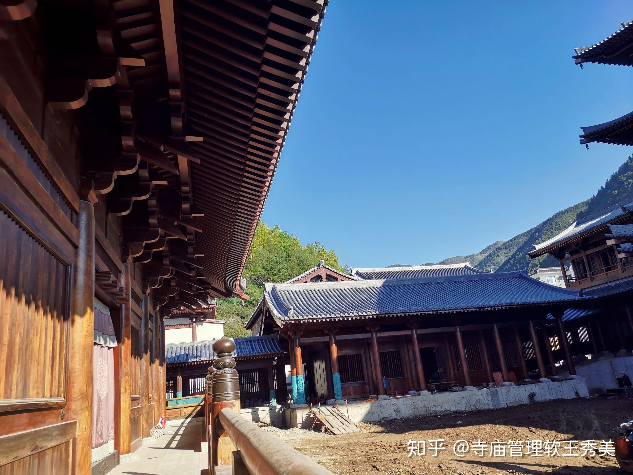 五台山万佛洞真容寺超赞的修行道场