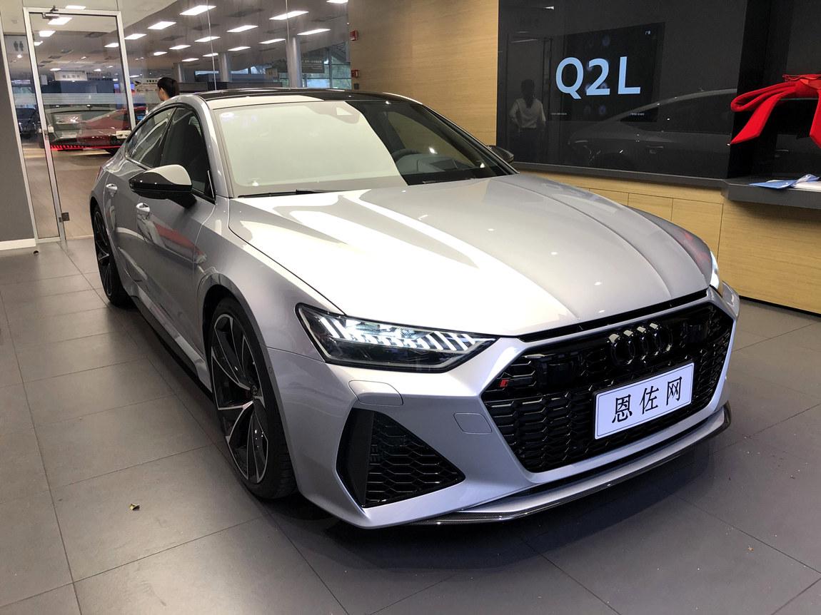 被拒三次的可爱老板奥迪rs7花剑银交付青岛客户