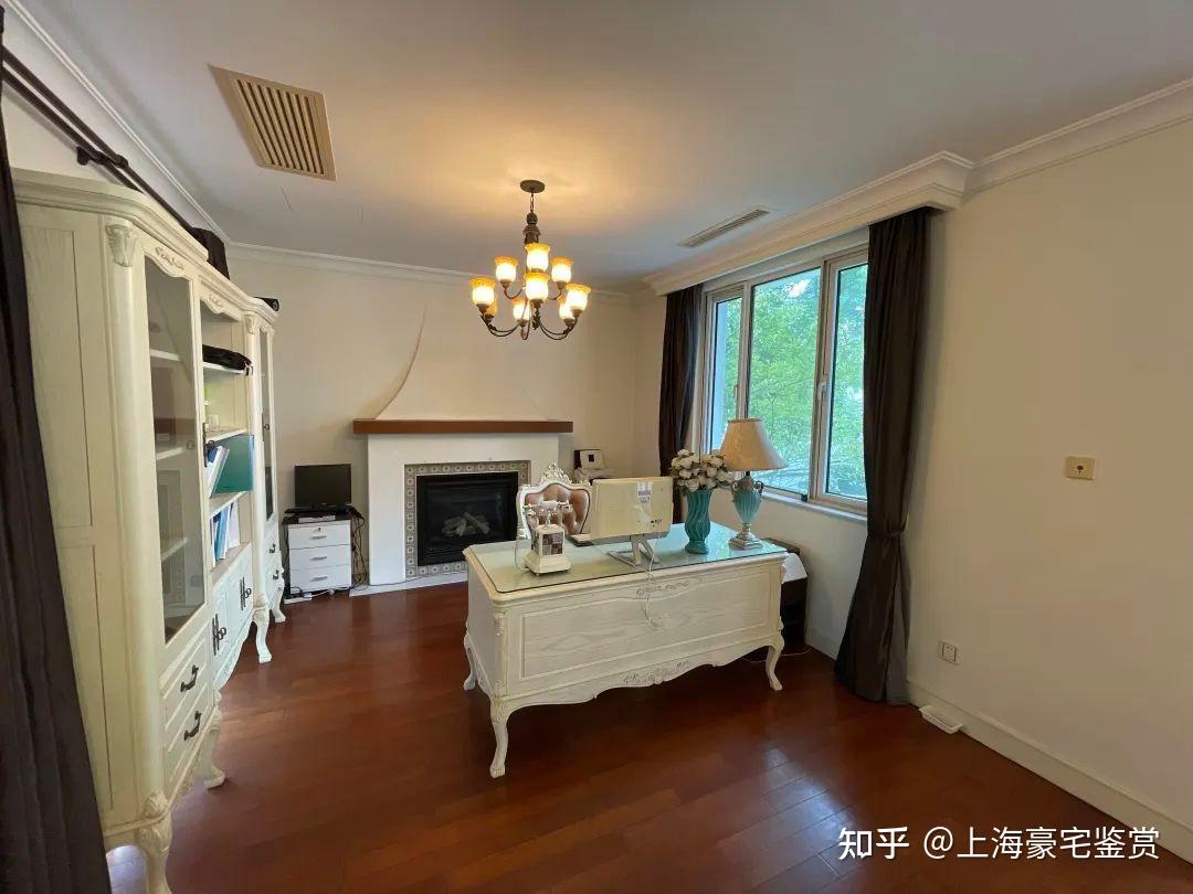 碧云国际社区顶级豪宅 维诗凯亚别墅 西班牙风格 保养特别好 - 知乎