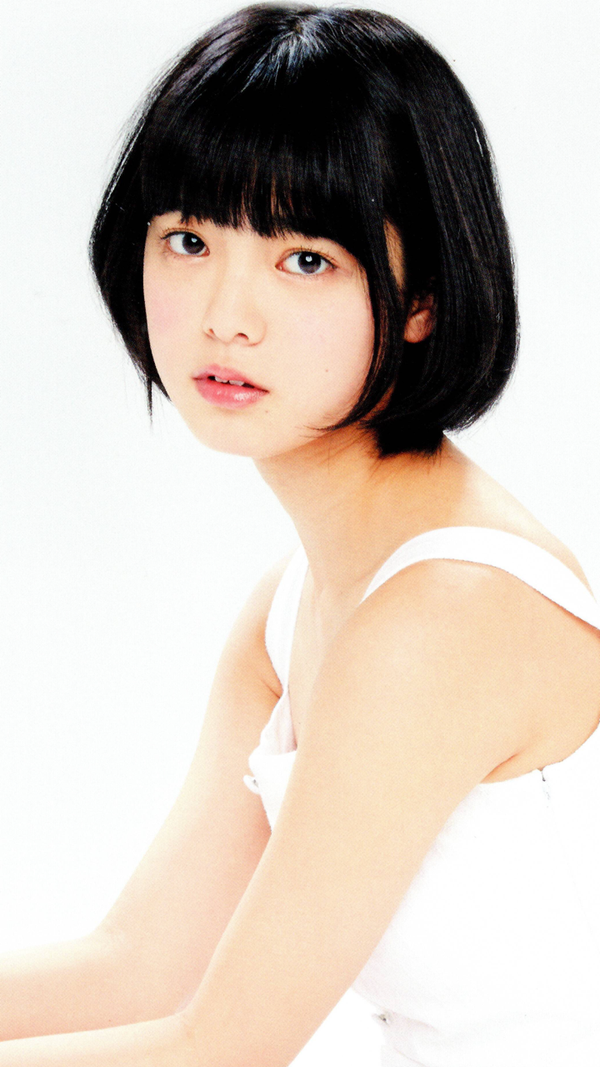 14岁的平手友梨奈