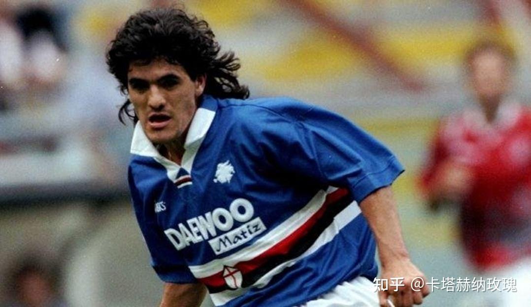 奥特加在桑普多利亚只效力了一年,但他仍然在俱乐部发挥了重要作用.