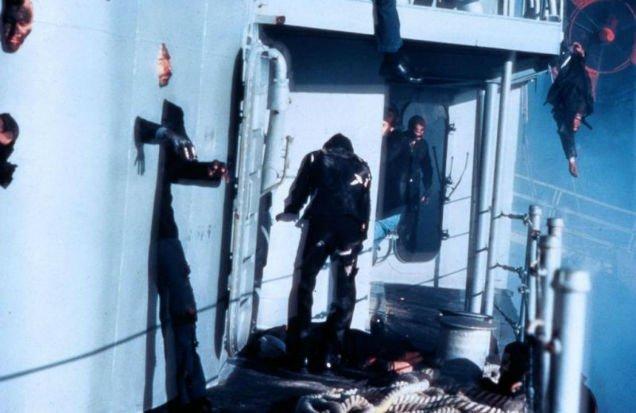 费城实验:军舰瞬移320公里