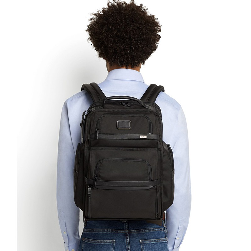 旅行包推荐男双肩包全部 v2-200d5fafabb390bbfa8eb54fd47bbdf5_r.jpg