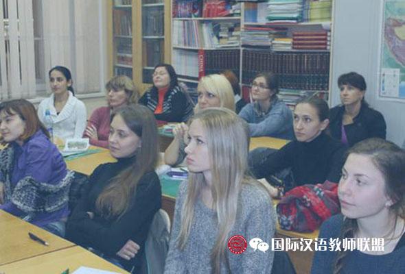五大技巧 帮助对外汉语教师进行有效的课堂管理