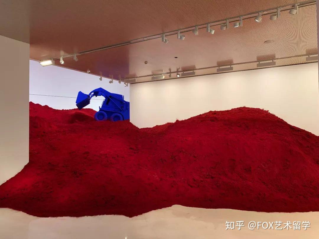 这些作品像有生命的锤子把我的灵魂都敲碎了anishkapoor北京首展记录