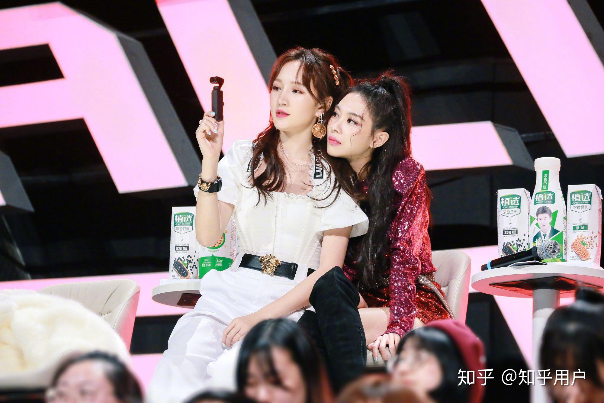 王霏霏和孟佳的关系好吗