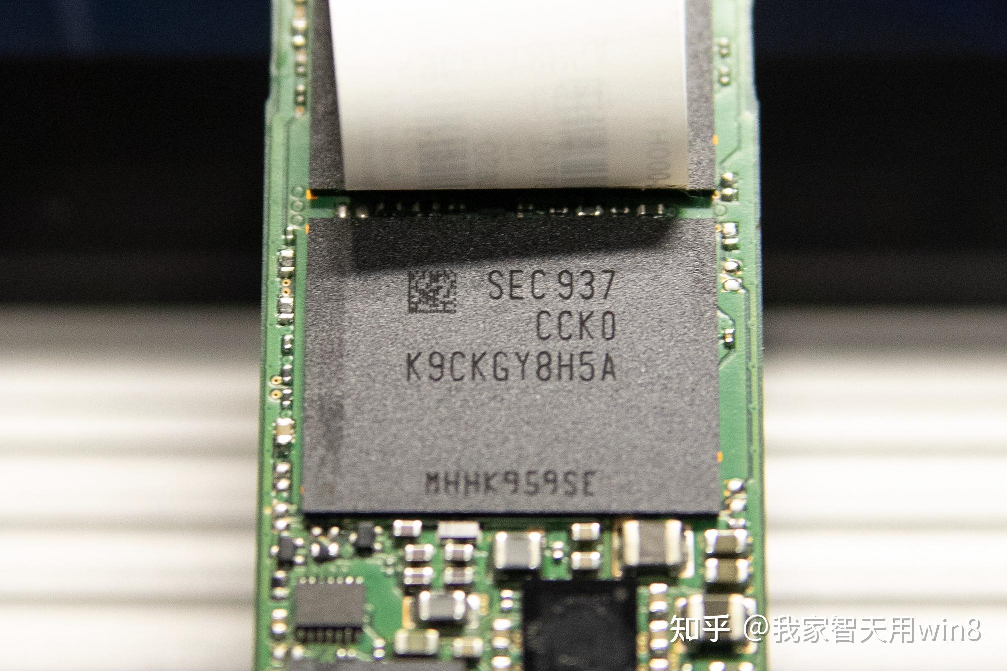 三星（Samsung）PM981 256G 拆解测试 - 知乎