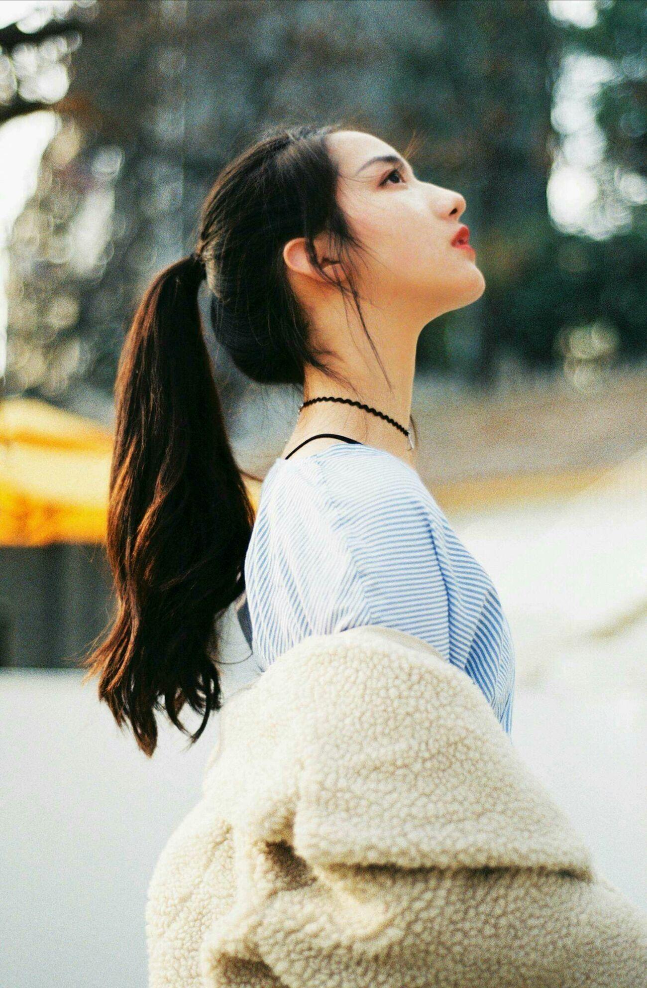 有哪张不知名的女生照片让你特别心动念念不忘地珍藏至今一直想知道她