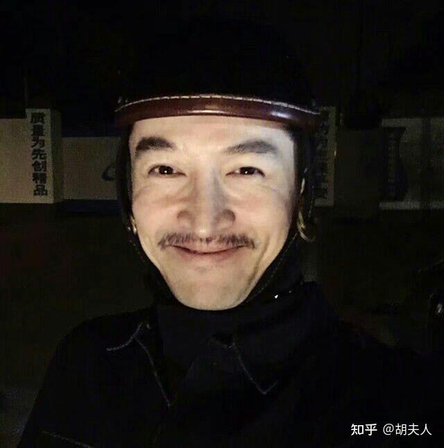 有没有胡歌颜值巅峰的照片我想要几张当头像