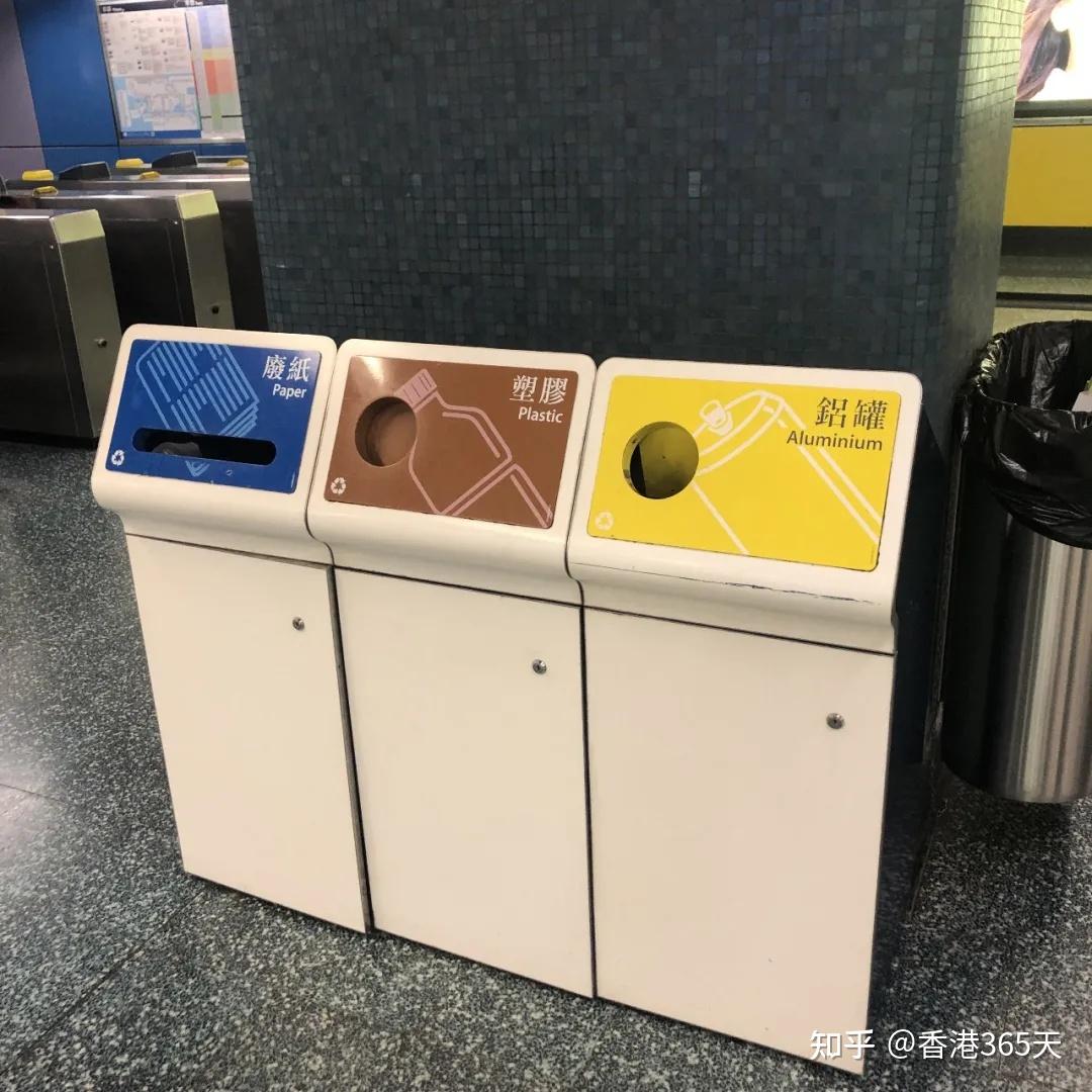 专有垃圾桶回收废弃口罩最近小编在逛香港会议展览中心的展览,惊喜地