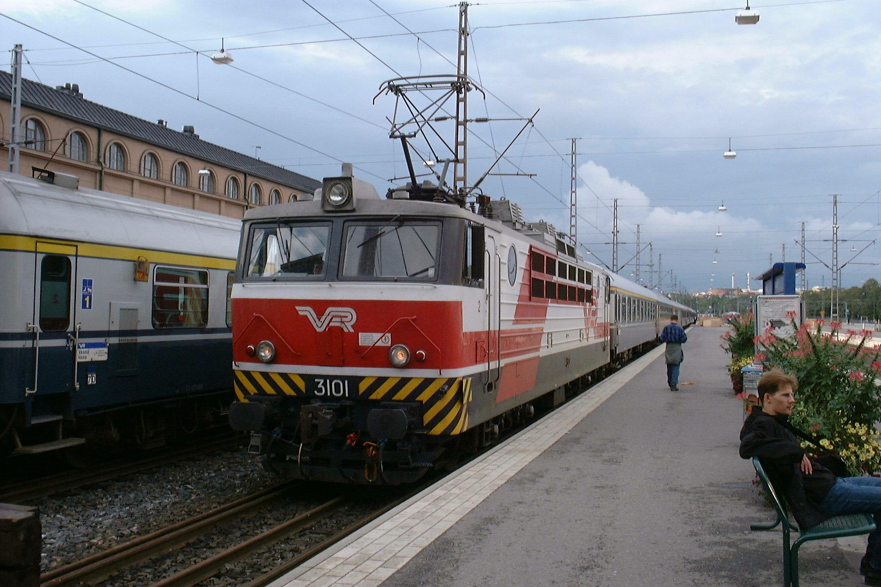 铁道科普来自顿河畔的西伯利亚狼芬兰铁路sr1型电力机车