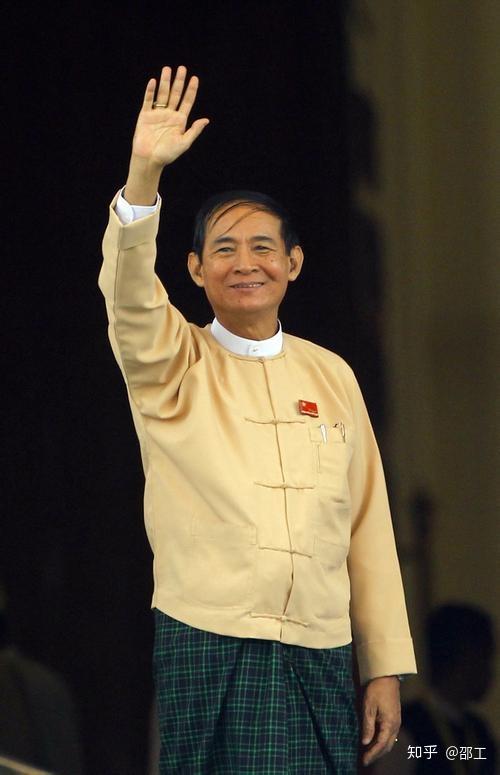 敏瑞(myint swe):副总统,1951年5月出生,孟族.