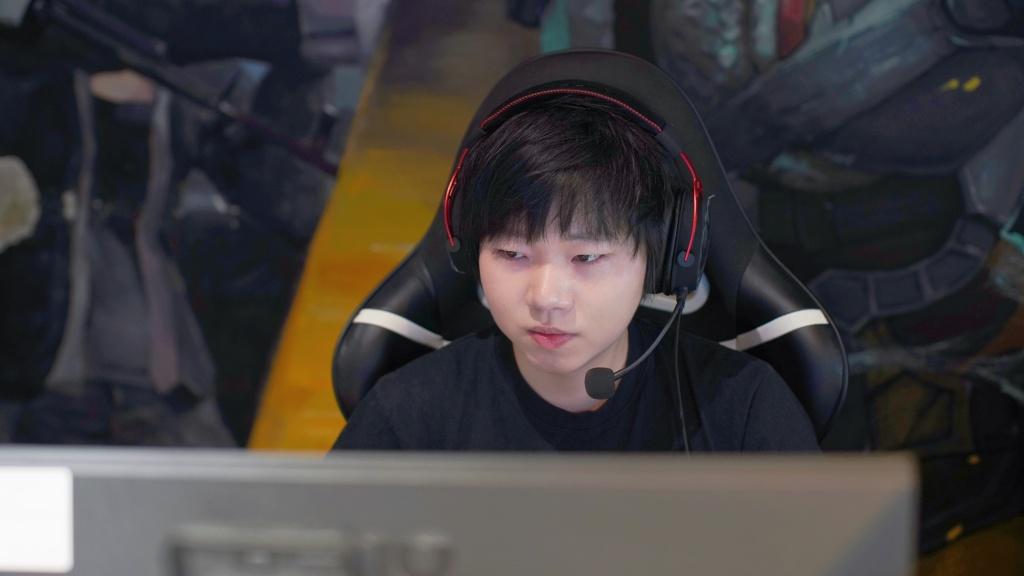 拒绝者合同出现问题大概率留队vg无缘银河战舰4am