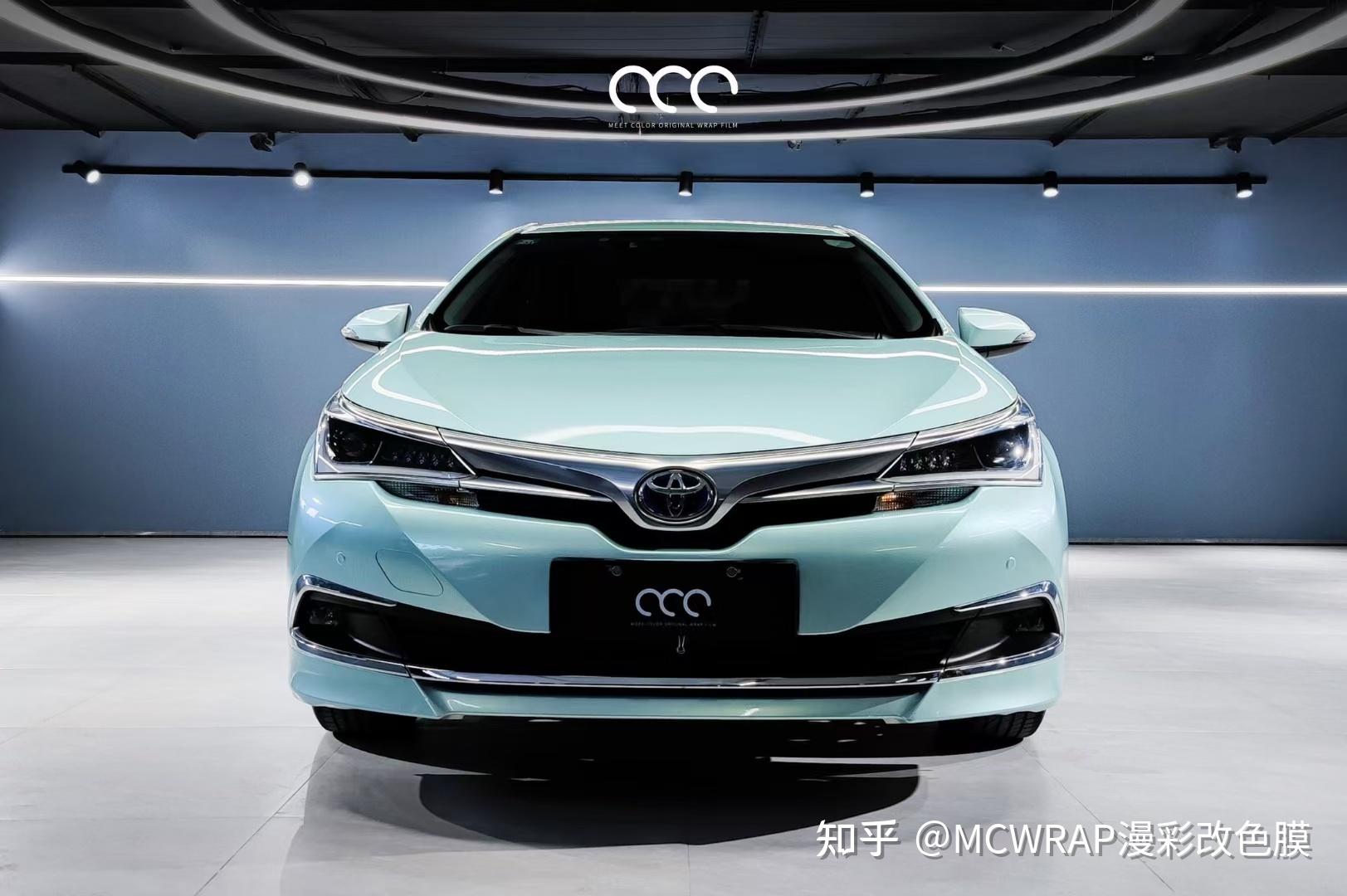 丰田卡罗拉漫彩改色膜渐变亮面银幻绿