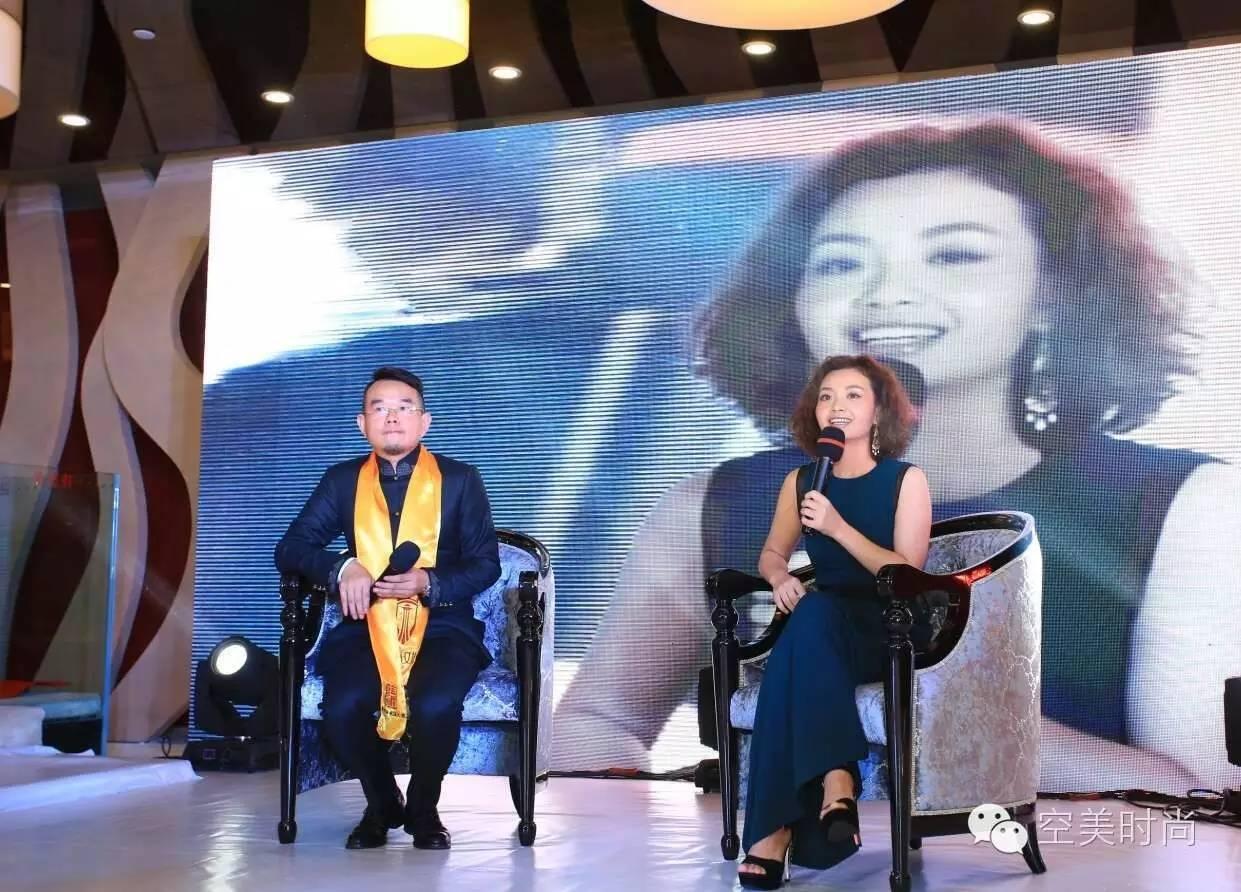 komo空美魅力雕刻家cholecsao曹佳琪让中国人的形象受到世界的尊重