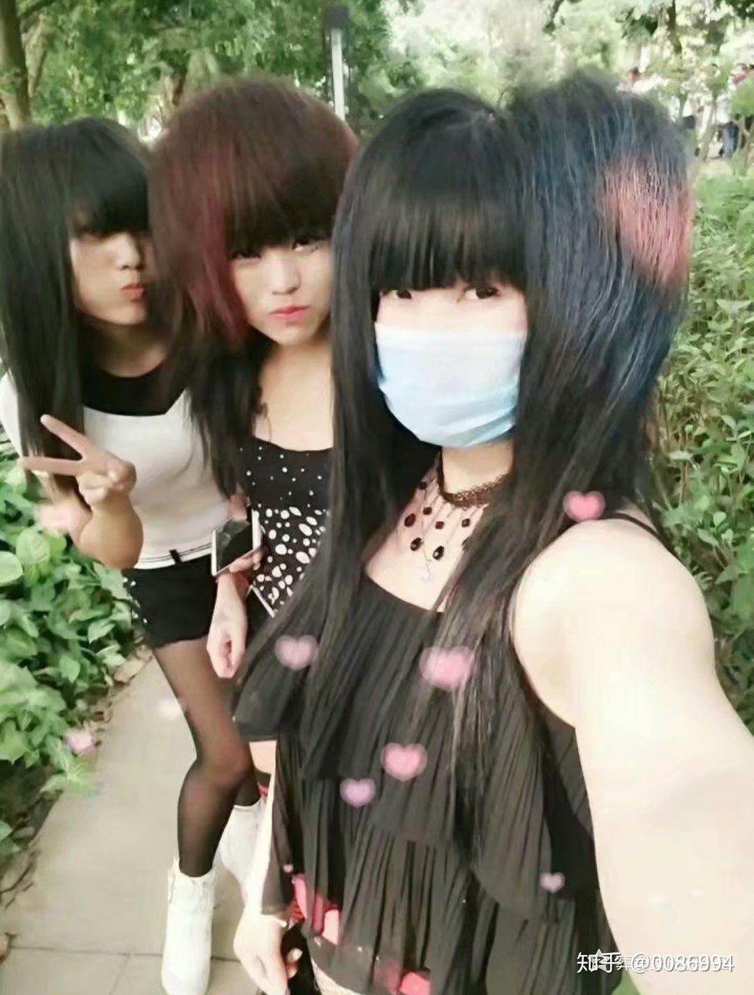 曾经的葬爱家族又回来了吗? (葬爱家族安小田图片)