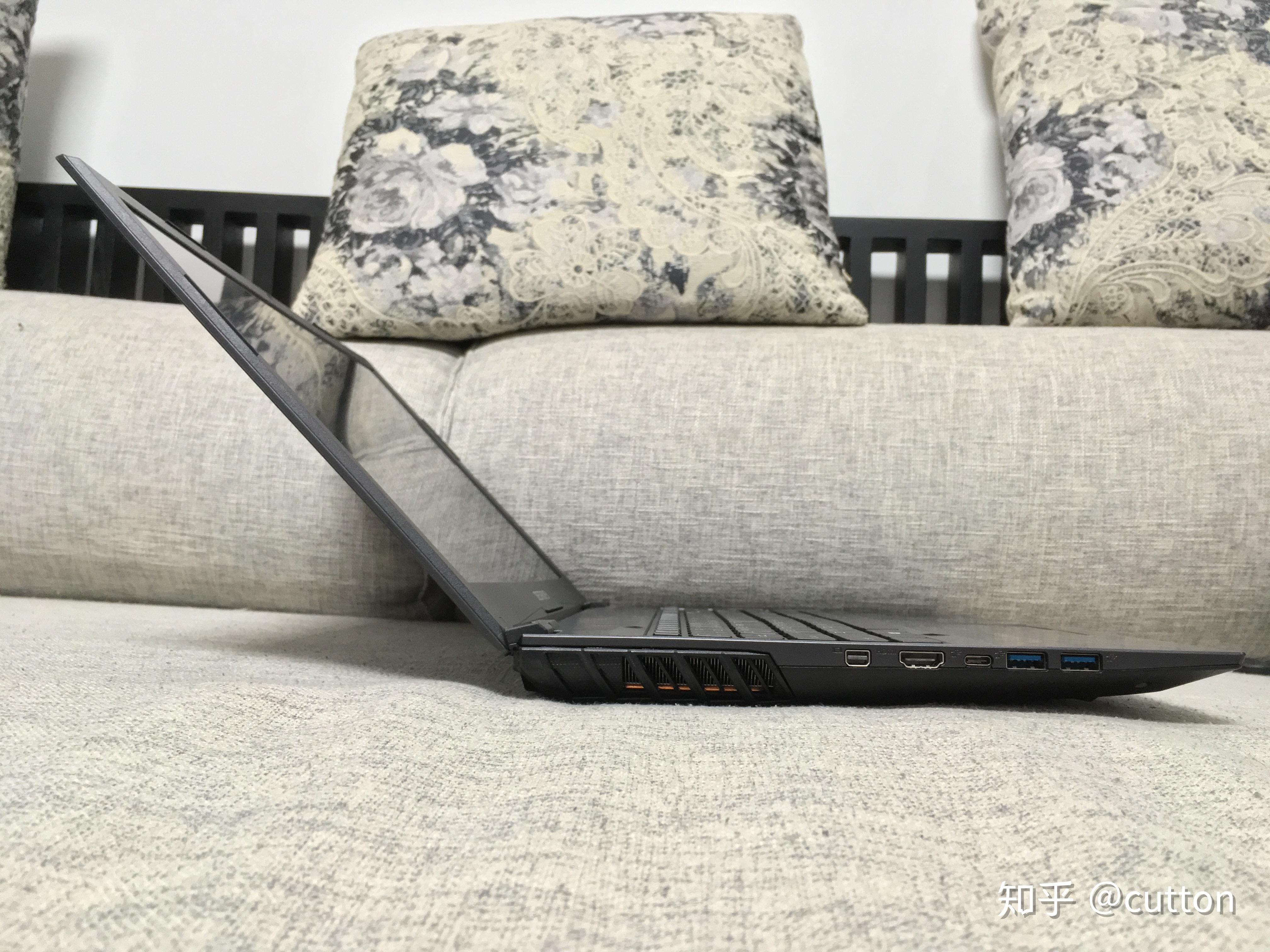 神舟A7000/炫龙M7评测 桌面R5-3600搭配RTX2070的高性价比游戏本 笔记本电脑